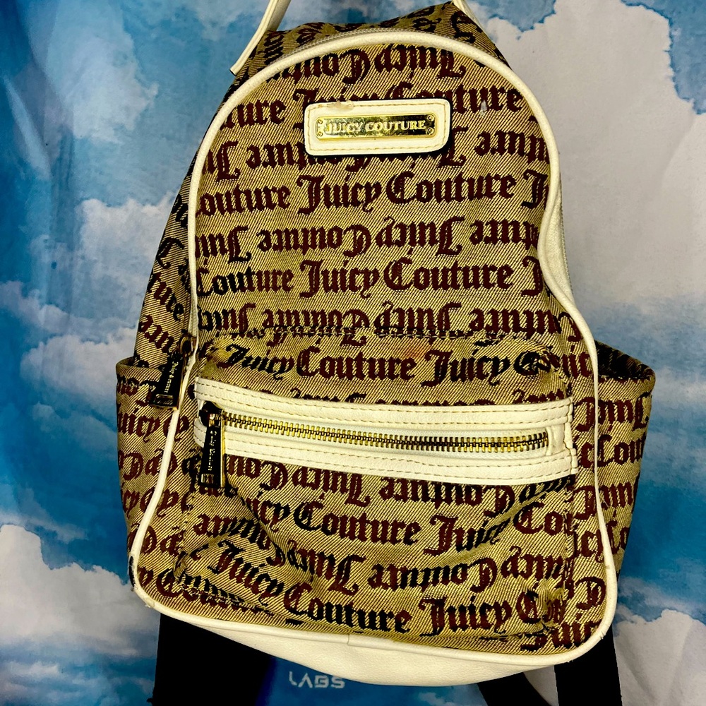 🔥Juicy Couture Signature Tan And White Backpack Purse